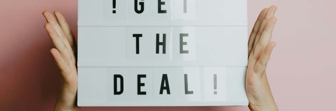 Hoe vind je de beste koopjes in de sale?