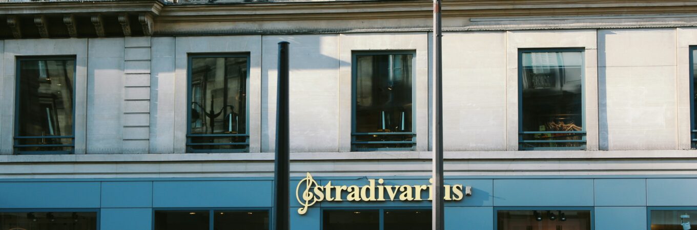 Wanneer is de sale bij Stradivarius?